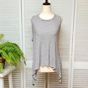 Coin 1804 Size M Black And White Stripe Button Back Asmetrical Tank Top